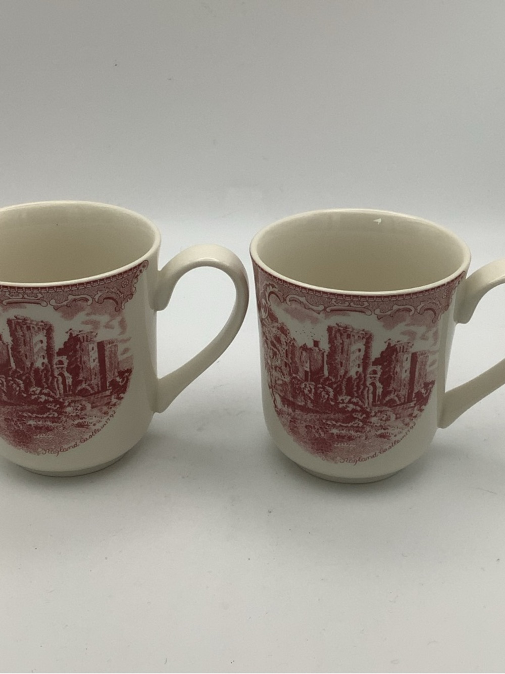 Two Johnson Bros England Mugs Featuring Raglan Castle Pattern - Picture 3 of 8